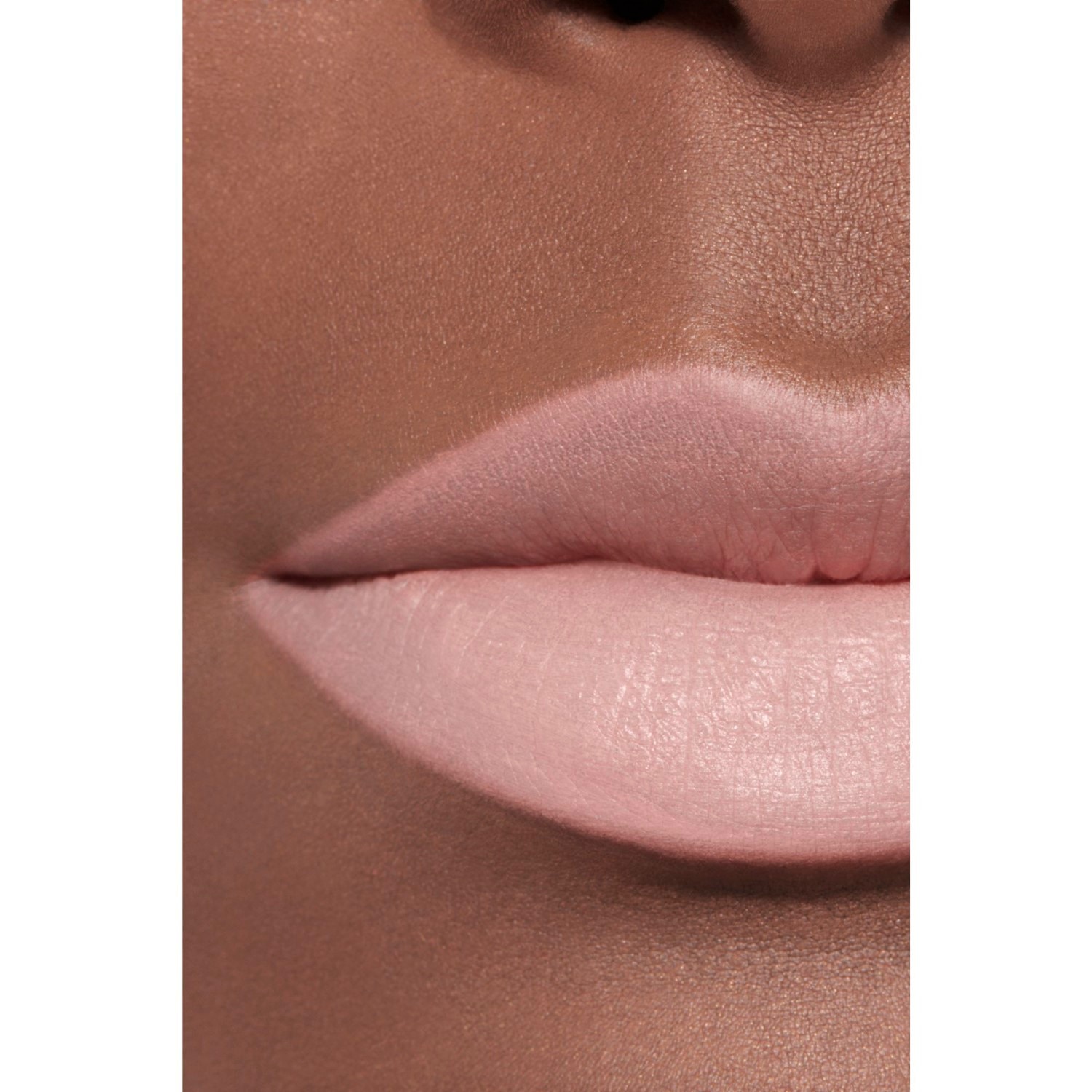 LÁPIZ CONTORNO DE LABIOS DE LARGA DURACIÓN